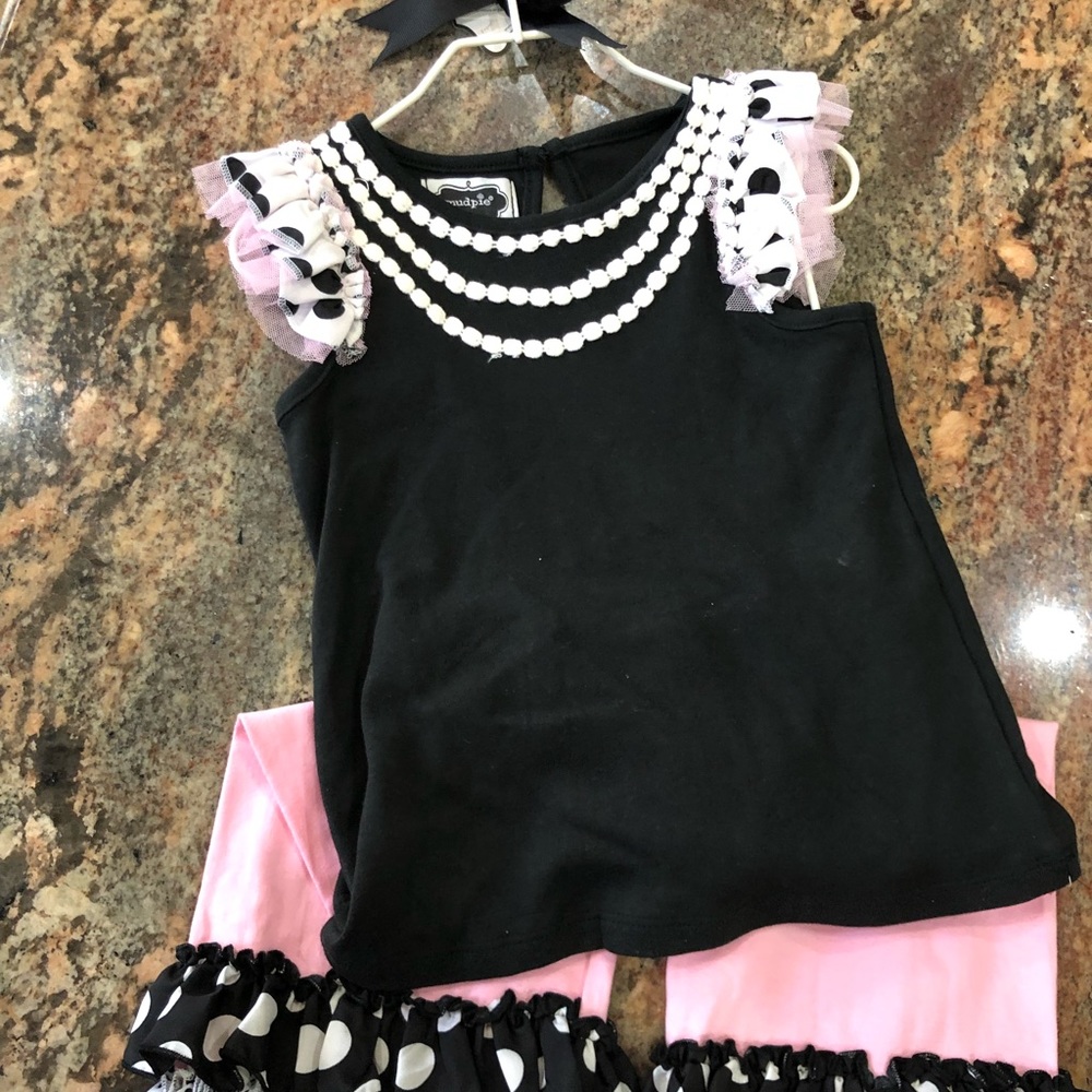 MudPie New with Tags & Hanger 4T